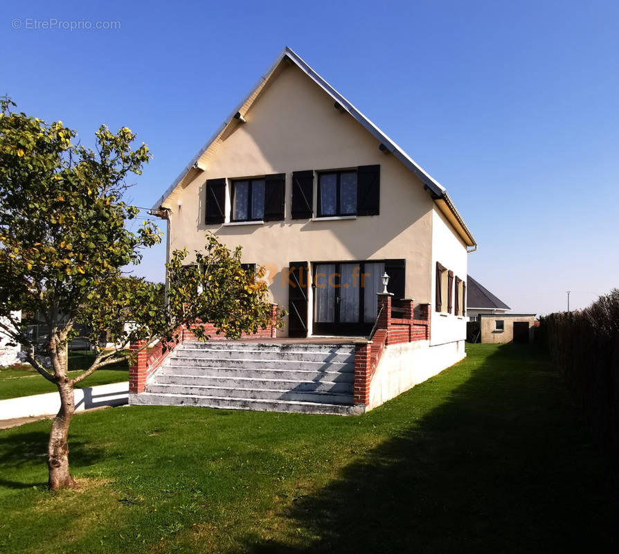 Maison à AUFFAY