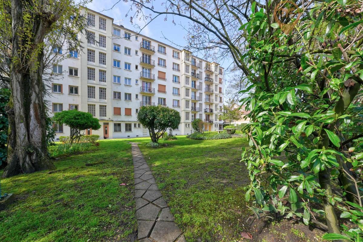 Appartement à DEUIL-LA-BARRE