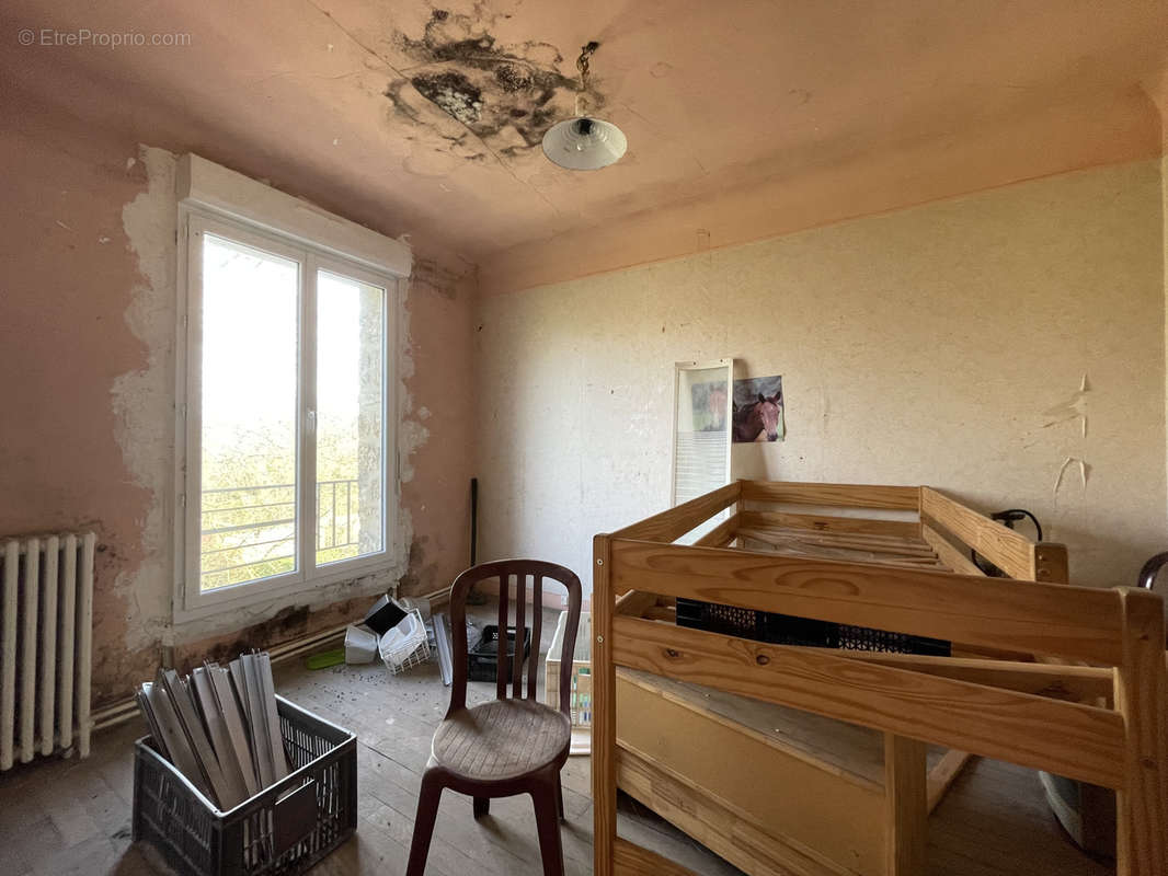 Appartement à SAINT-REMY-LES-CHEVREUSE