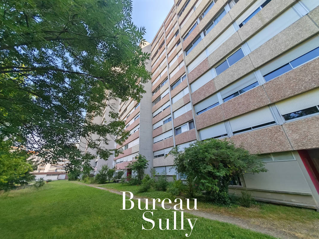 Appartement à VILLEURBANNE