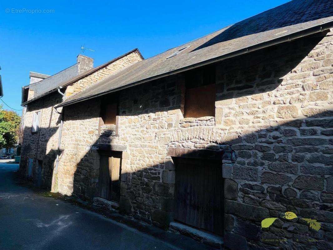 Maison à TREIGNAC