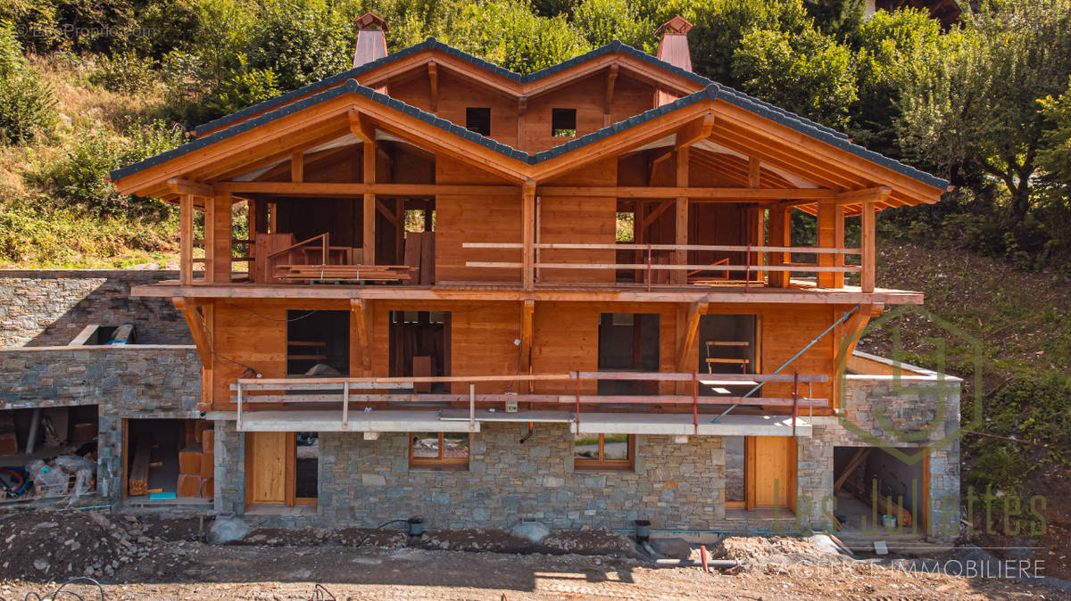 Maison à MONTRIOND