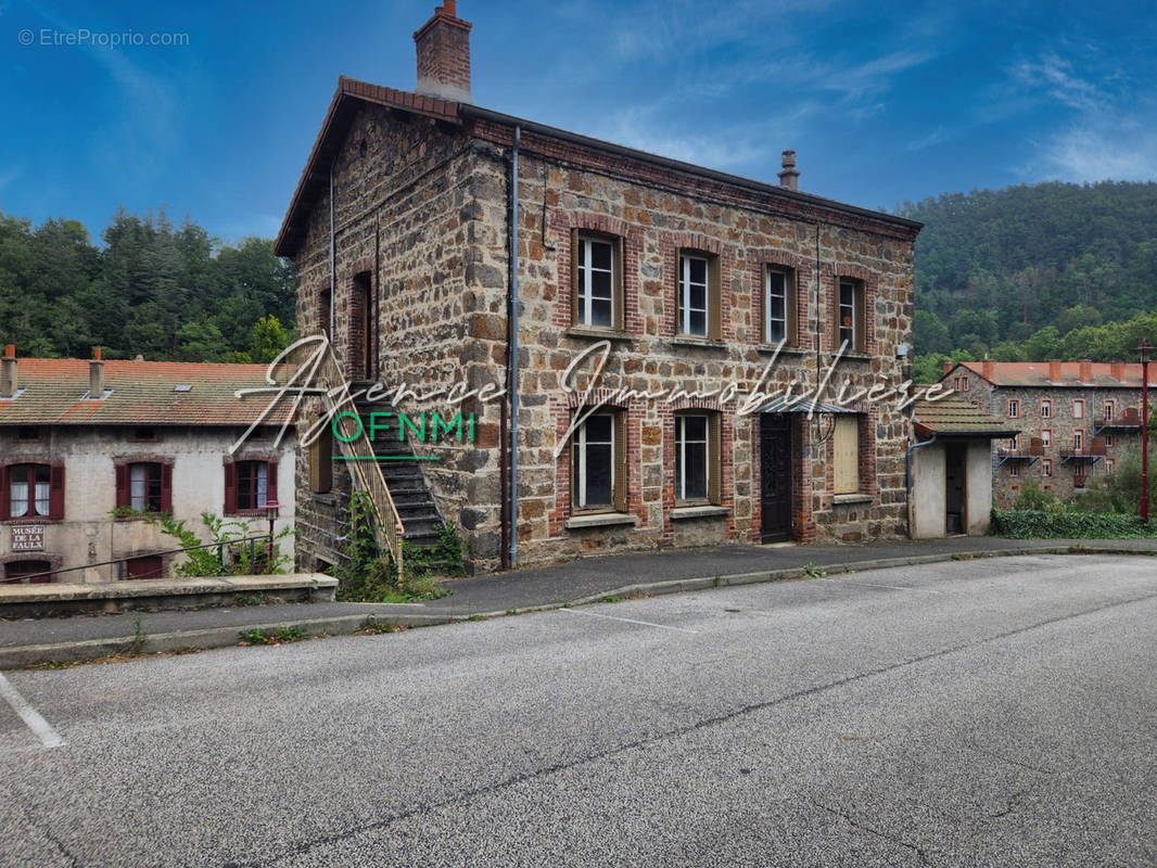 Appartement à PONT-SALOMON