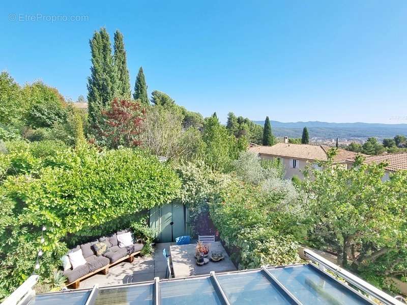 Maison à AIX-EN-PROVENCE