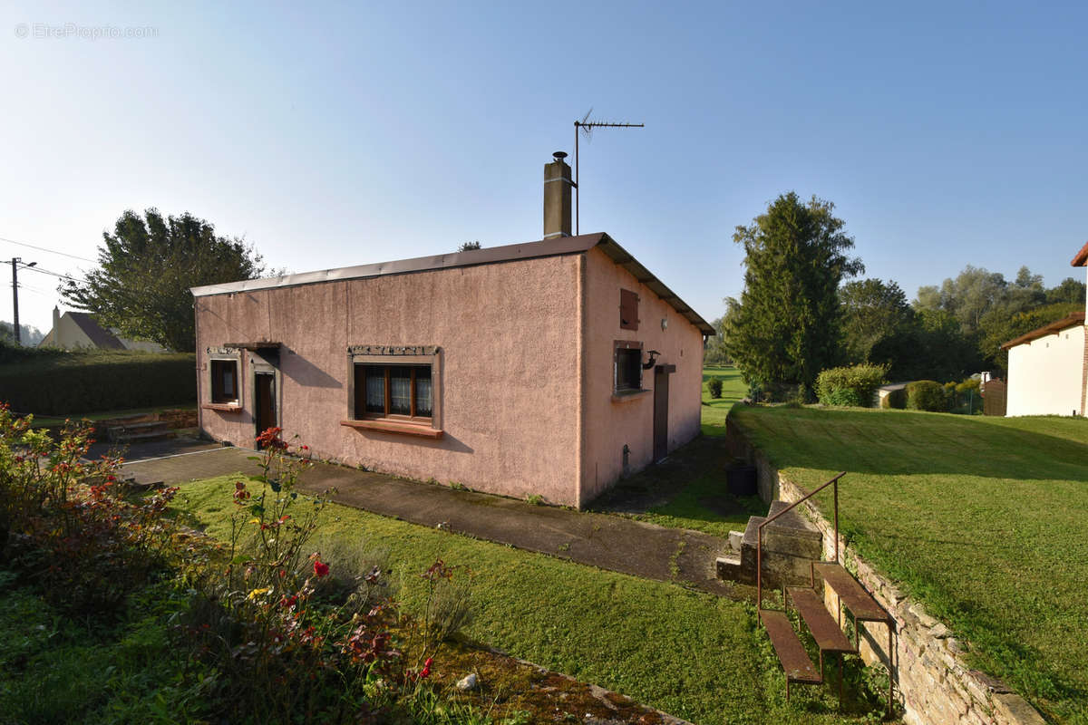 Maison à BOURDON