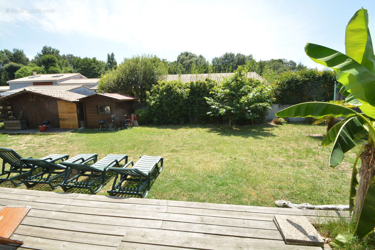 Maison à LACANAU