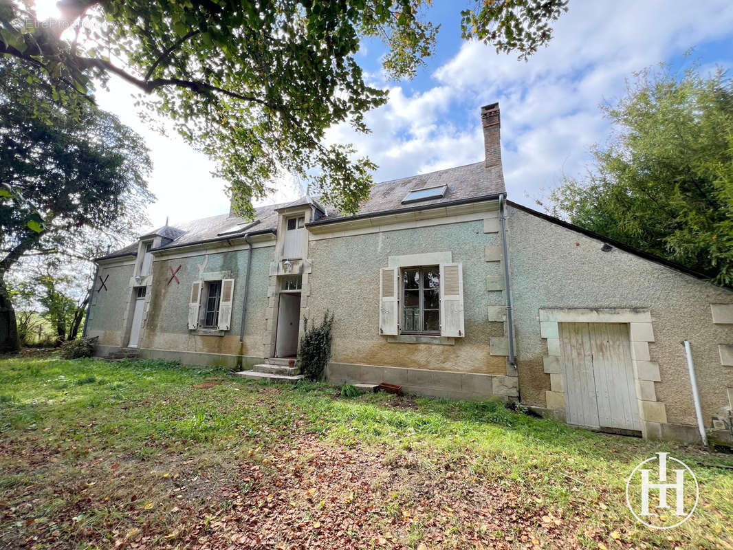 Maison à LE CHATELET