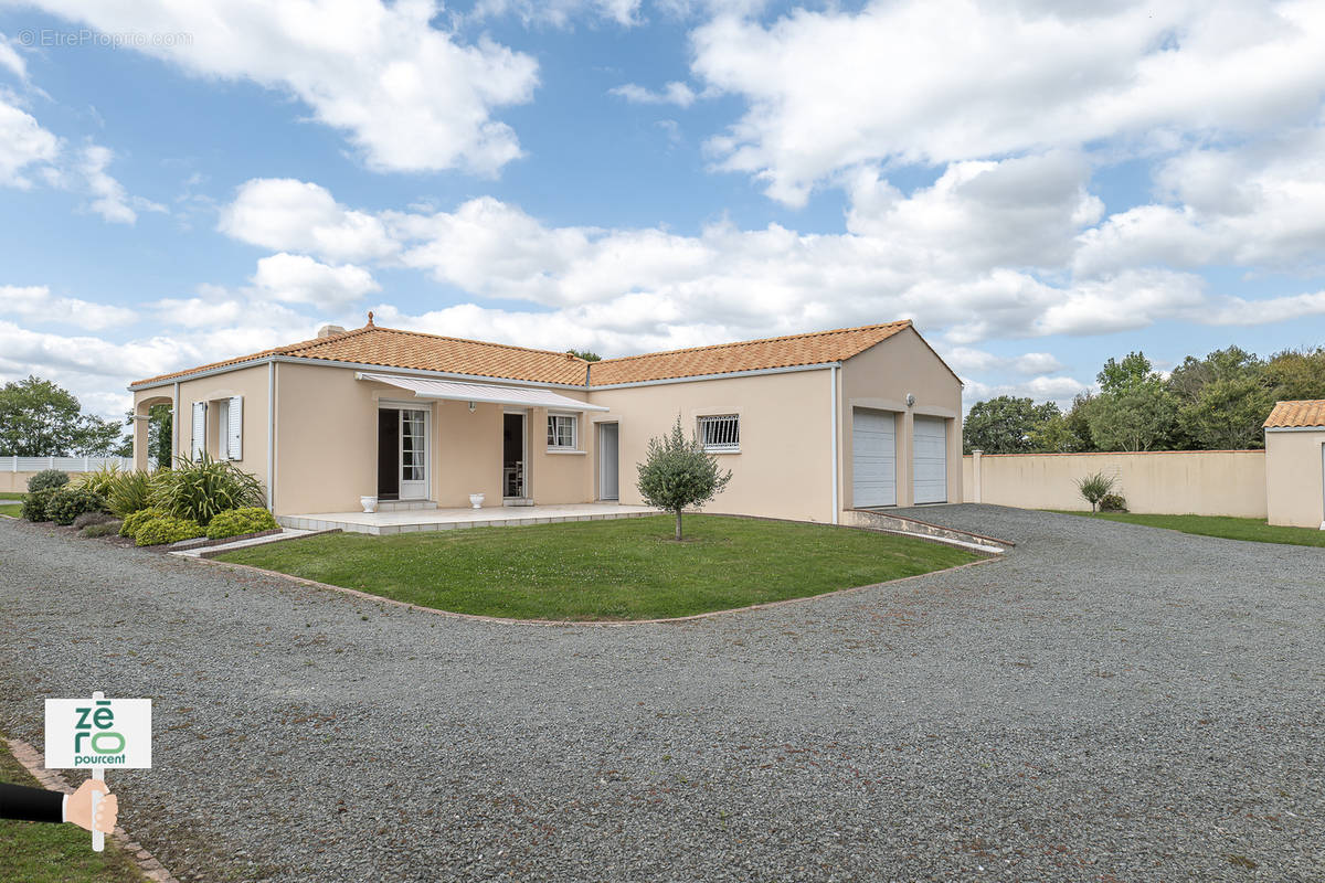 Maison à SAINT-MATHURIN