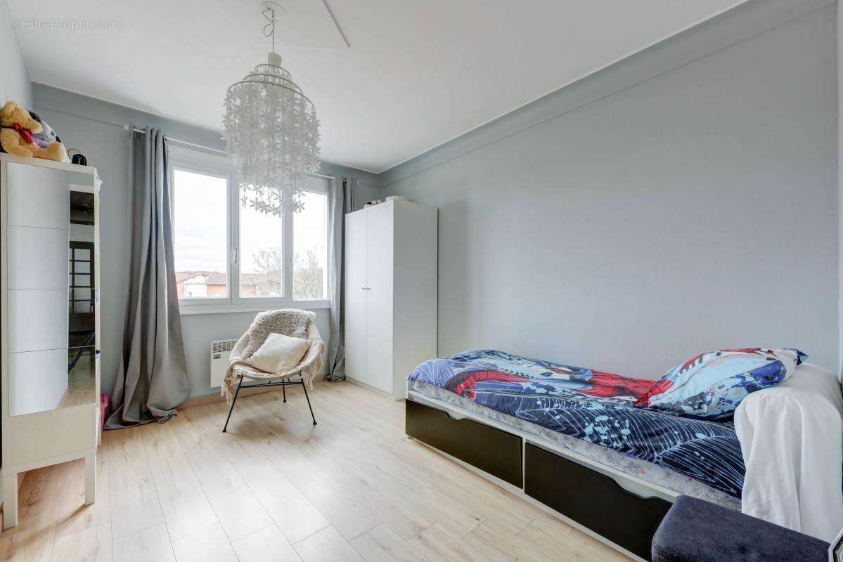 Appartement à TOUSSIEU