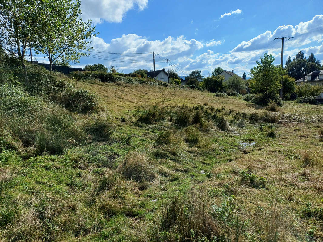 Terrain à ARGENTAT