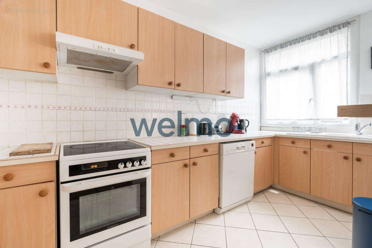 Appartement à PARIS-15E