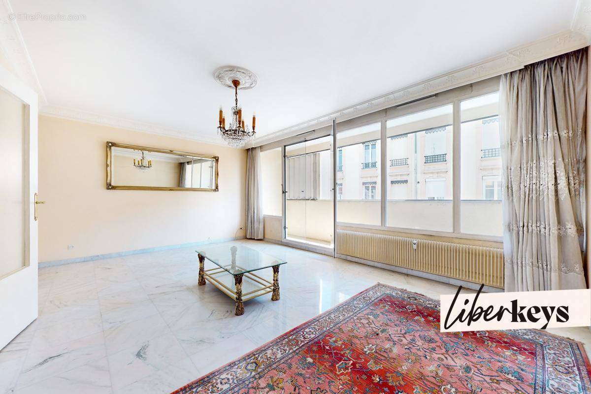 Appartement à VILLEURBANNE