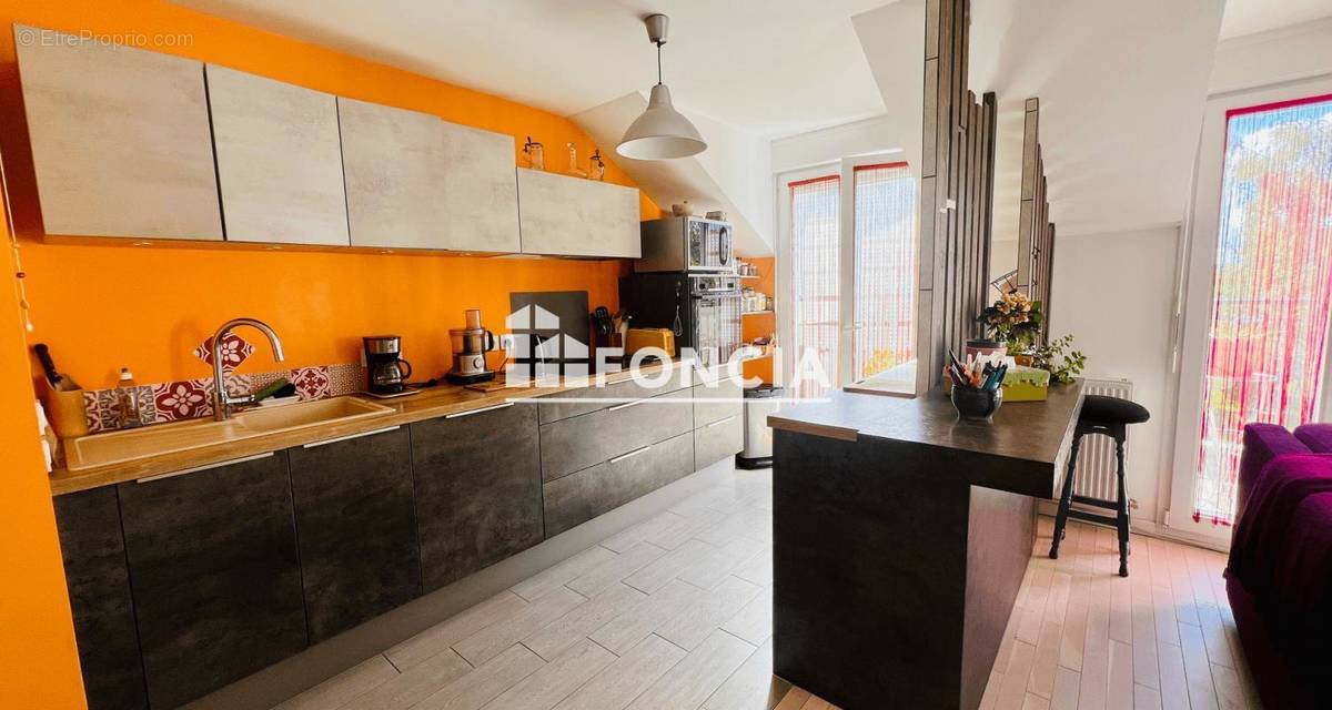 Appartement à VAIRES-SUR-MARNE