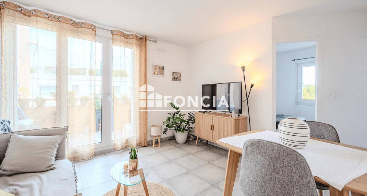 Appartement à HYERES