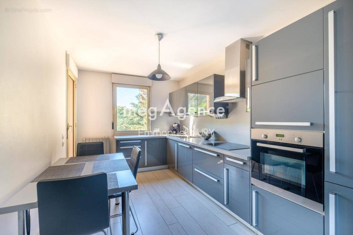 Appartement à LYON-5E