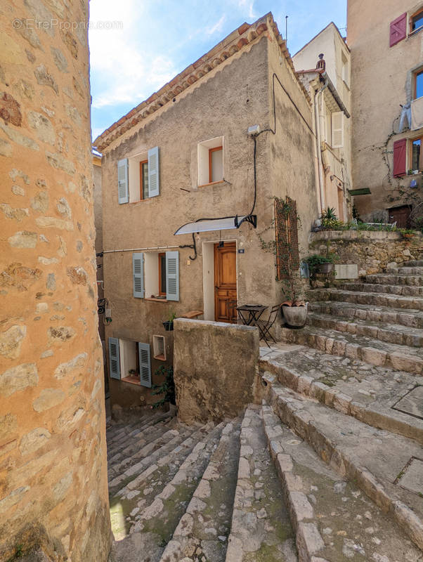 Maison à LE BAR-SUR-LOUP