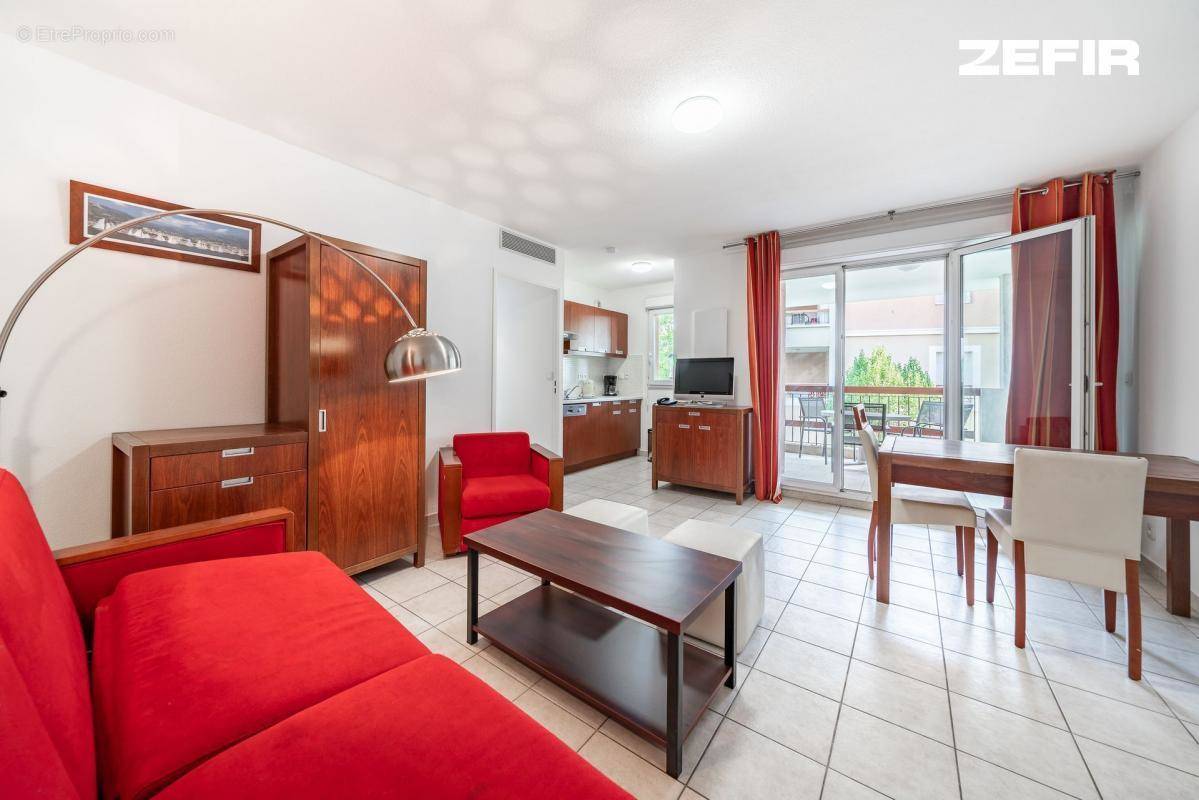 Appartement à MANDELIEU-LA-NAPOULE