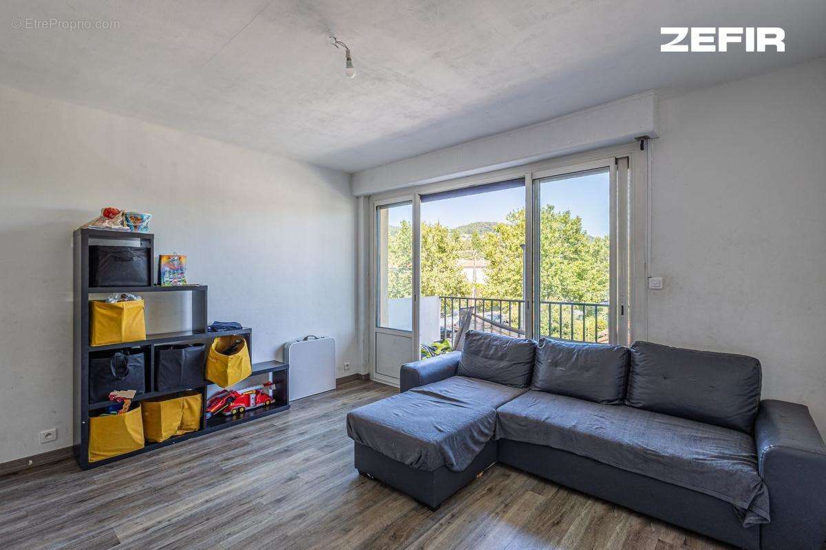 Appartement à DRAGUIGNAN