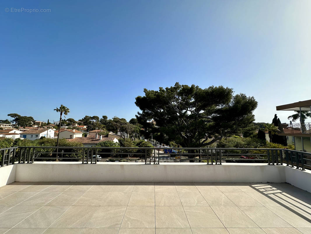 Appartement à SANARY-SUR-MER