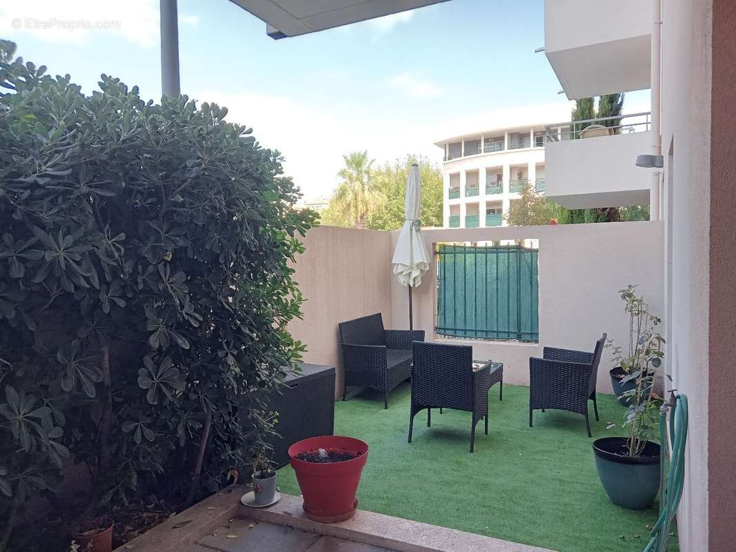 Appartement à PUGET-SUR-ARGENS