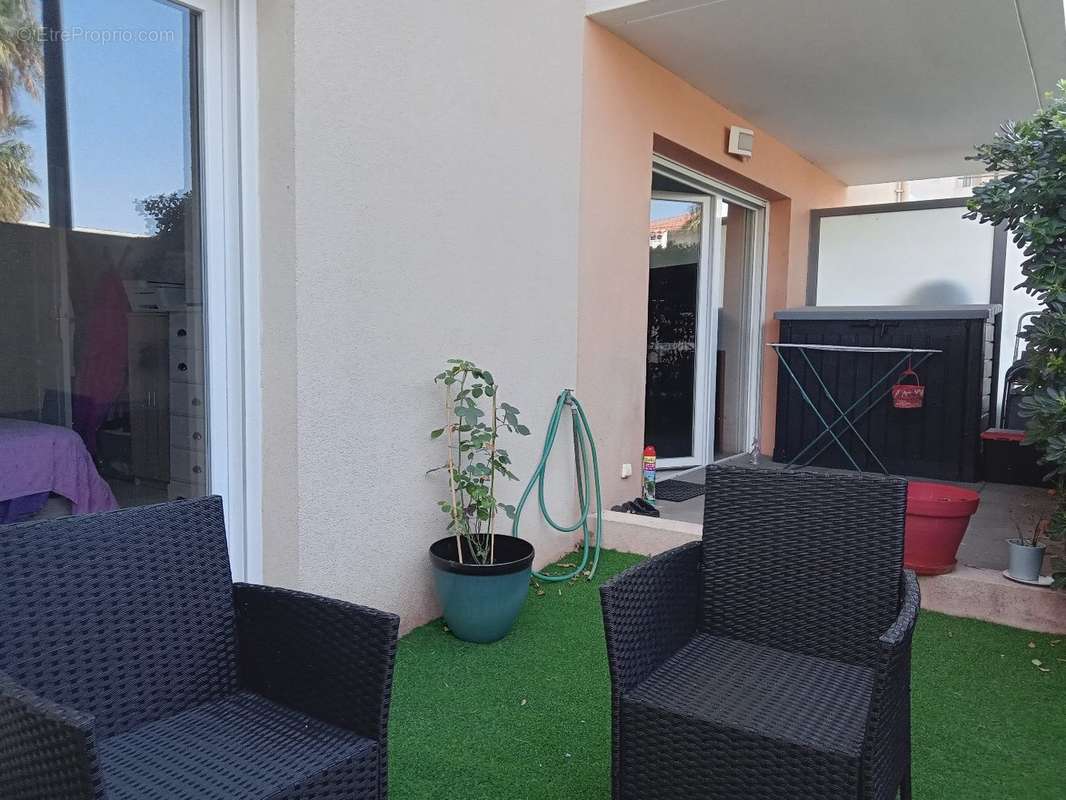 Appartement à PUGET-SUR-ARGENS