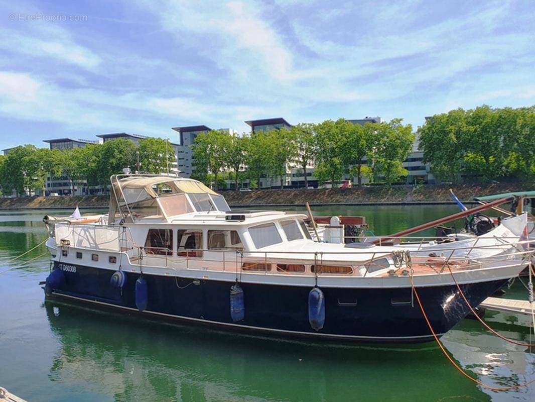 Appartement à ASNIERES-SUR-SEINE