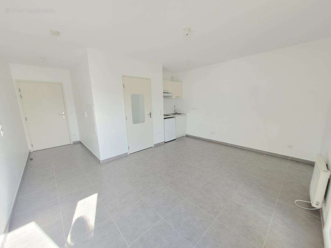 Appartement à MARSEILLE-8E