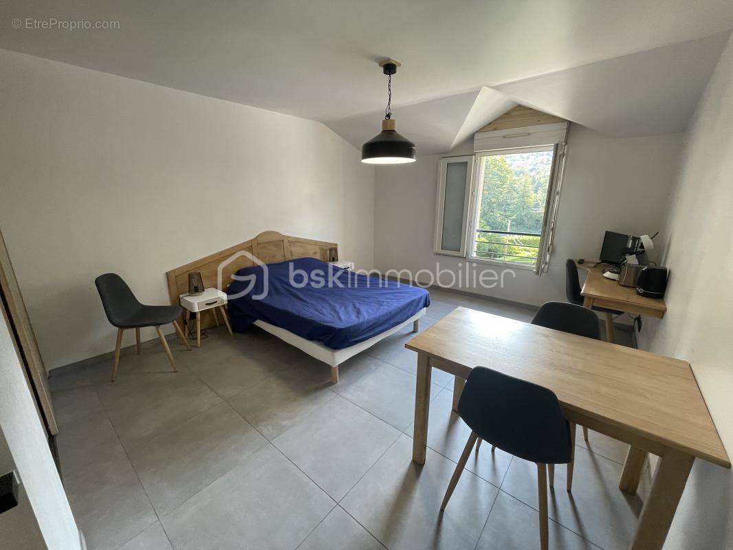 Appartement à MILLAU