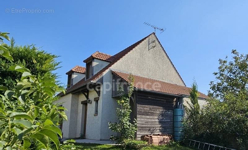 Maison à MERIEL