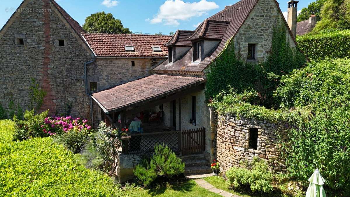 Maison à SAINT-CYPRIEN