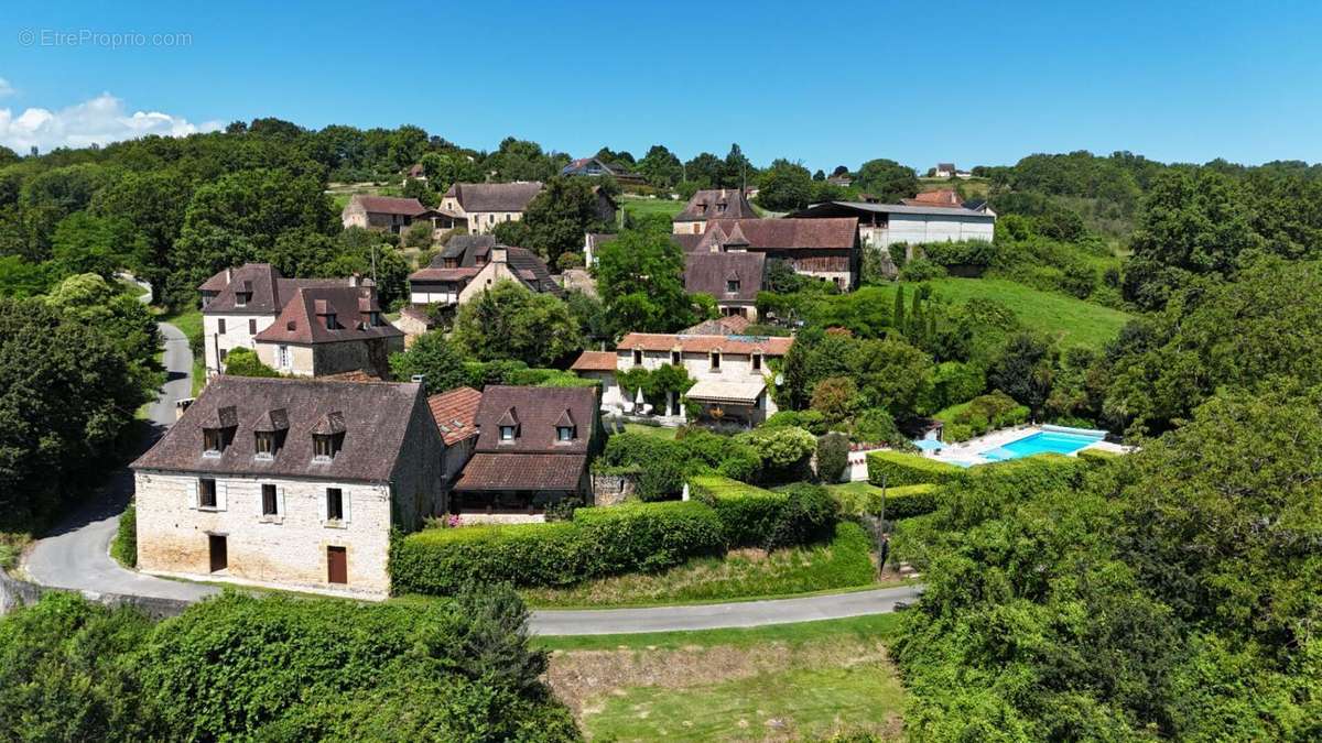 Maison à SAINT-CYPRIEN