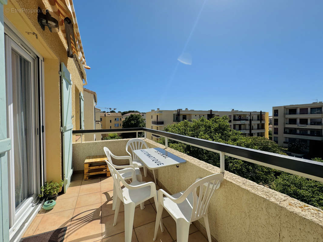 Appartement à SIX-FOURS-LES-PLAGES