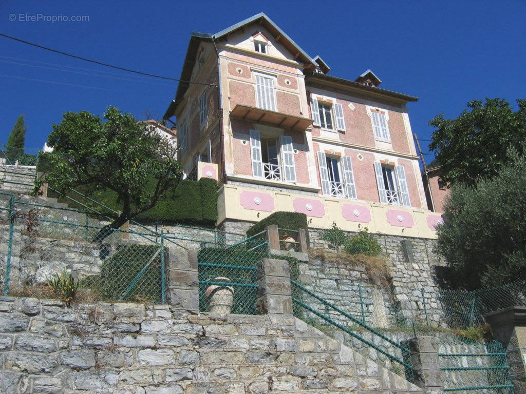 Maison à MOULINET