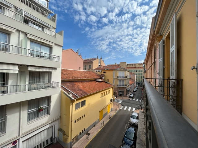 Appartement à MENTON