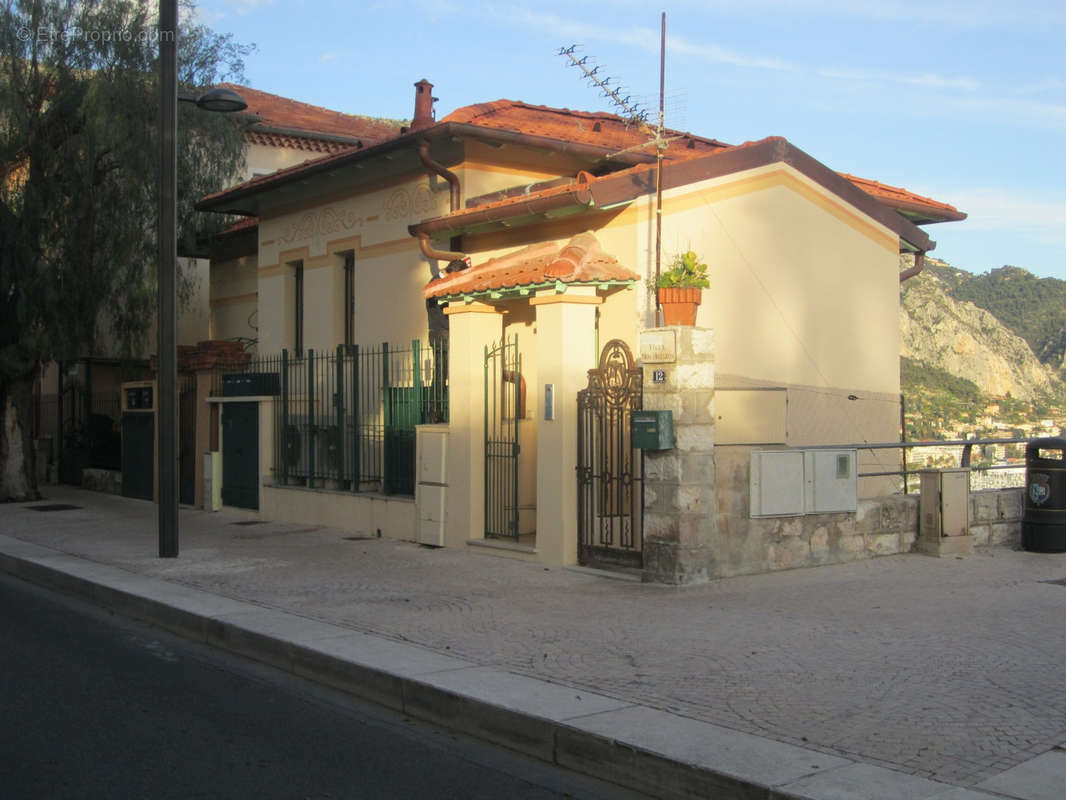 Appartement à MENTON