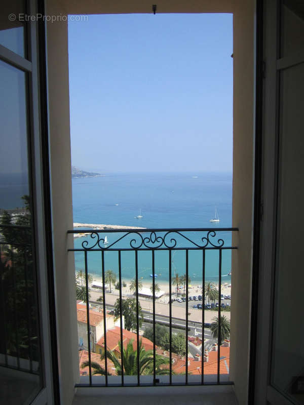 Appartement à MENTON