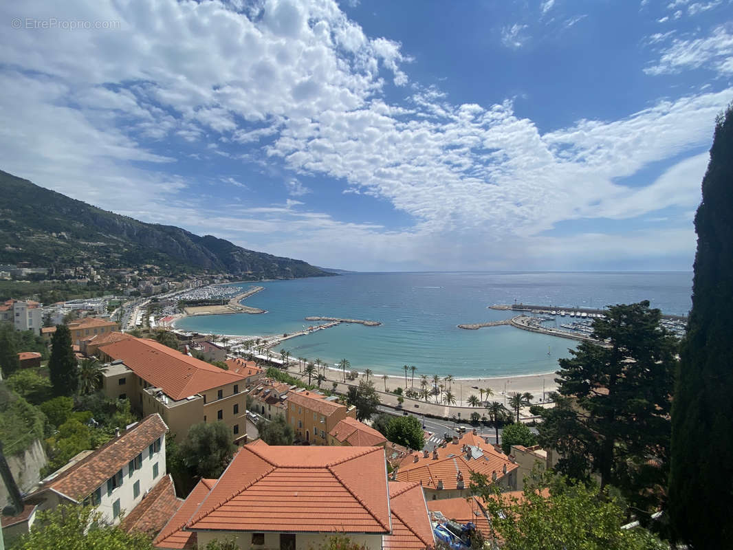 Appartement à MENTON