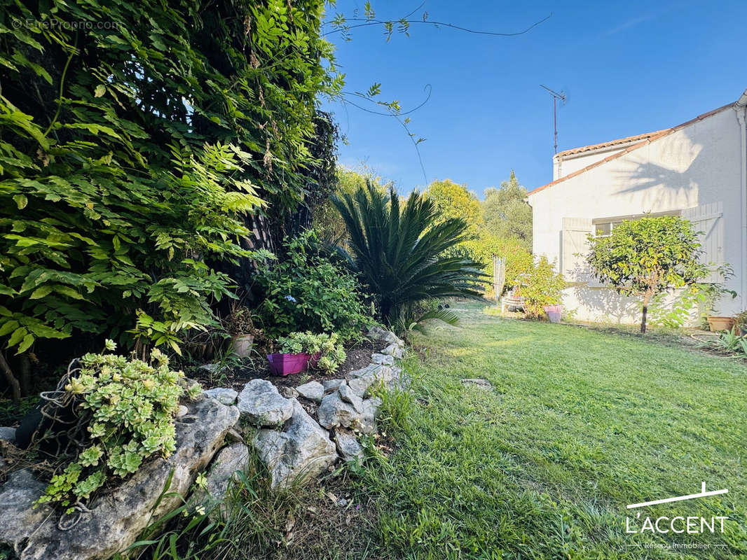 Maison à LE CRES