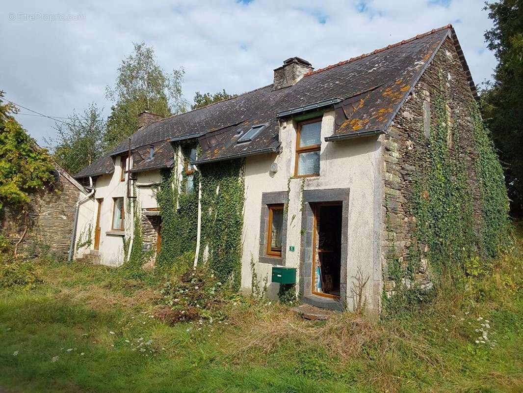 Maison à COURNON