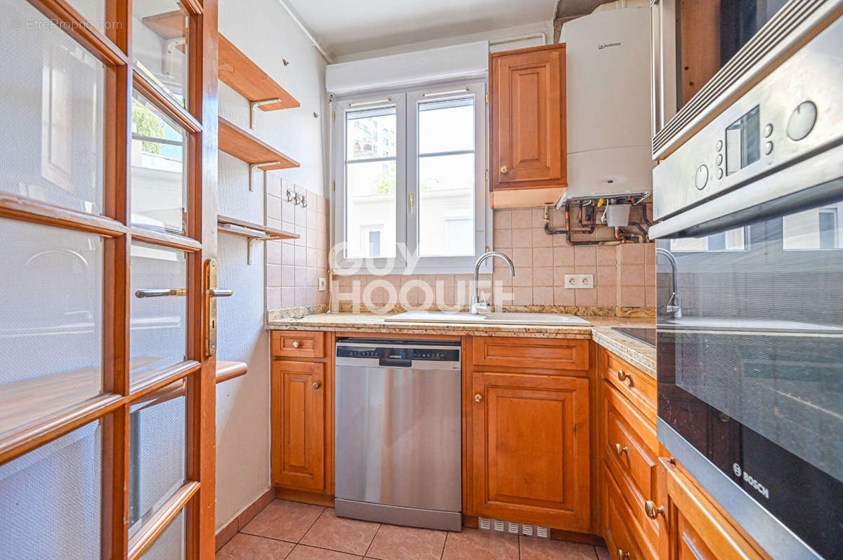 Appartement à PARIS-12E