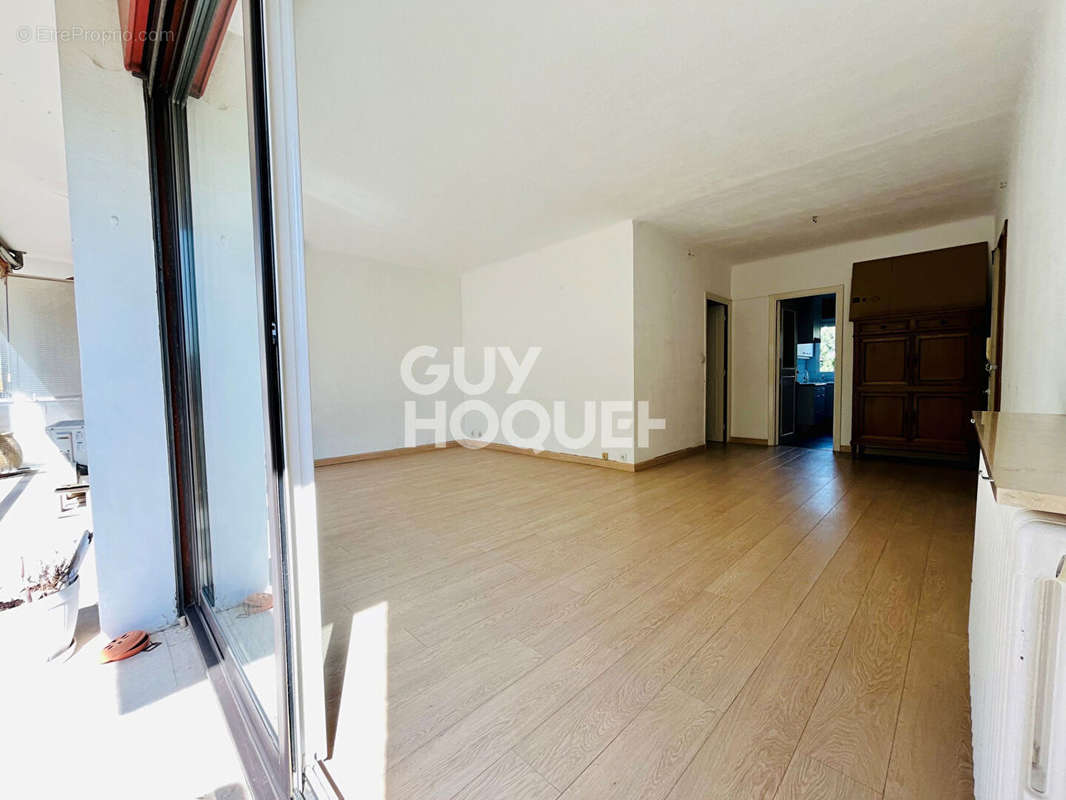 Appartement à MARSEILLE-12E