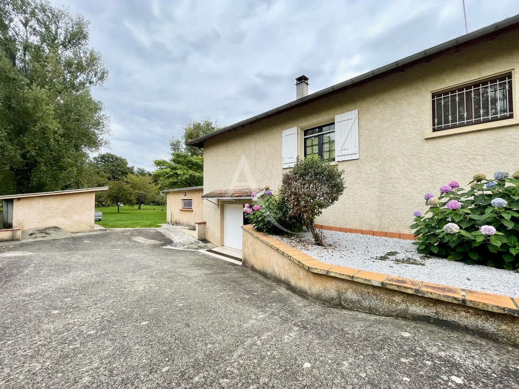 Maison à L&#039;ISLE-JOURDAIN