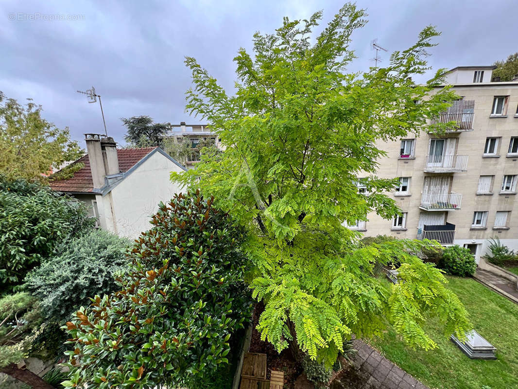 Appartement à SAINT-MAUR-DES-FOSSES