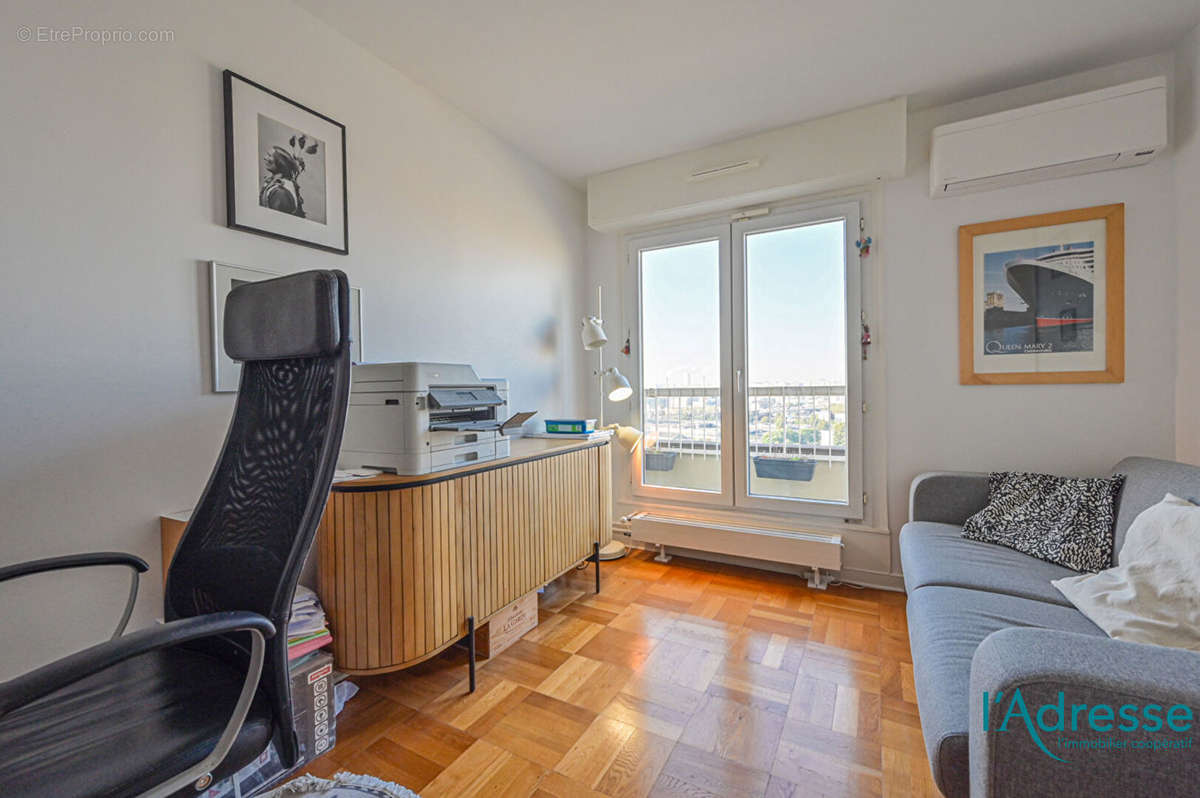 Appartement à PARIS-12E