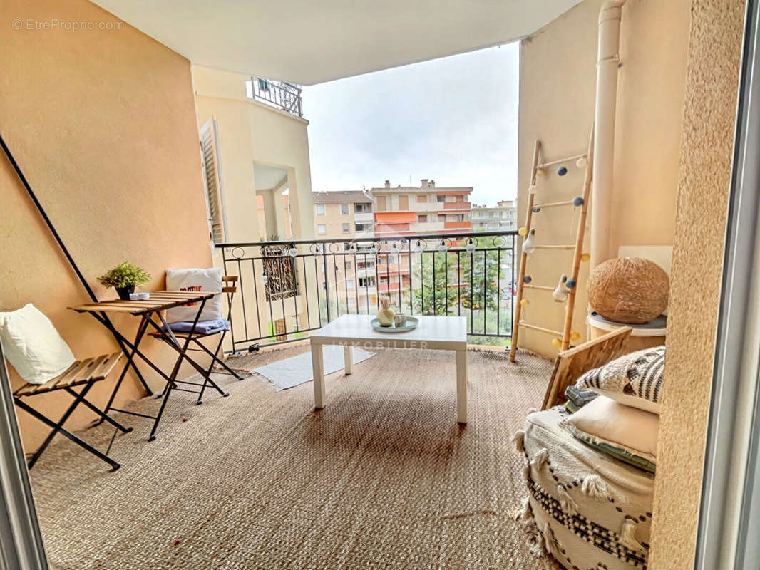 Appartement à CAGNES-SUR-MER