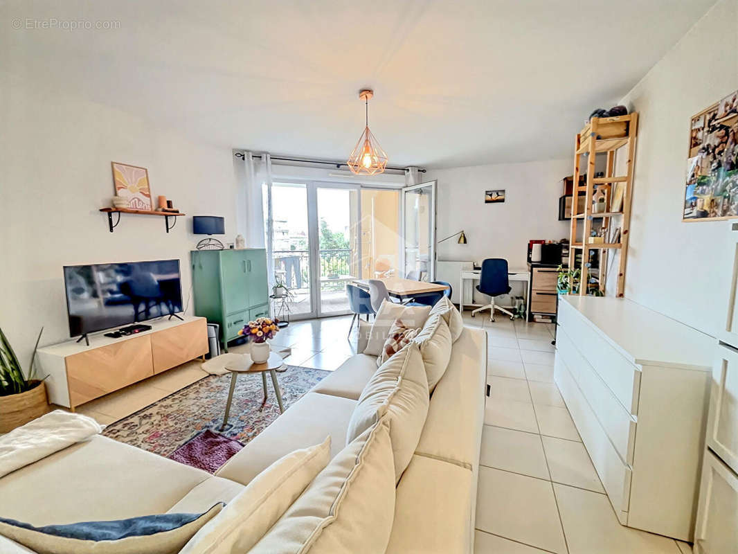 Appartement à CAGNES-SUR-MER