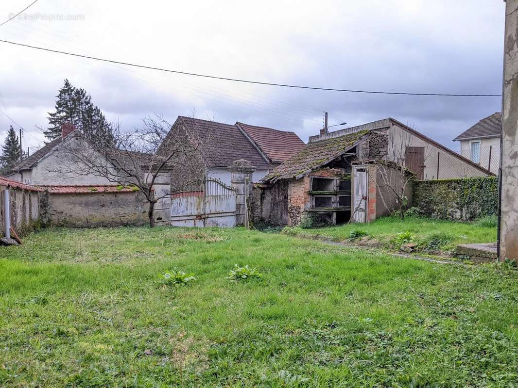 Maison à LA CHATRE-LANGLIN