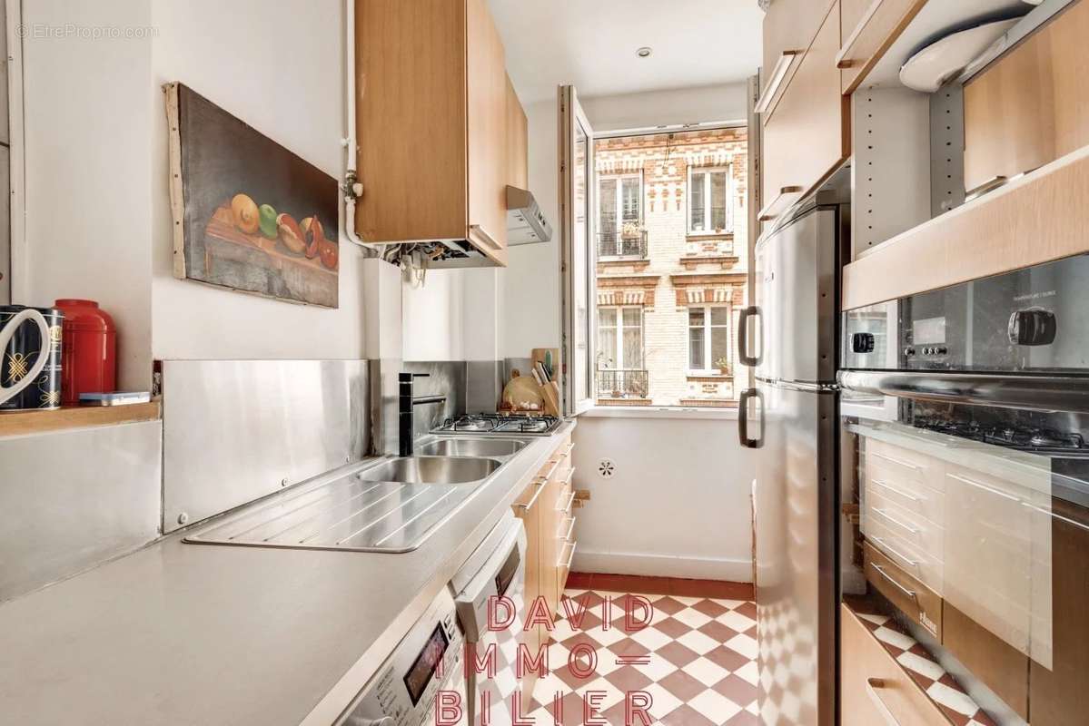 Appartement à PARIS-10E