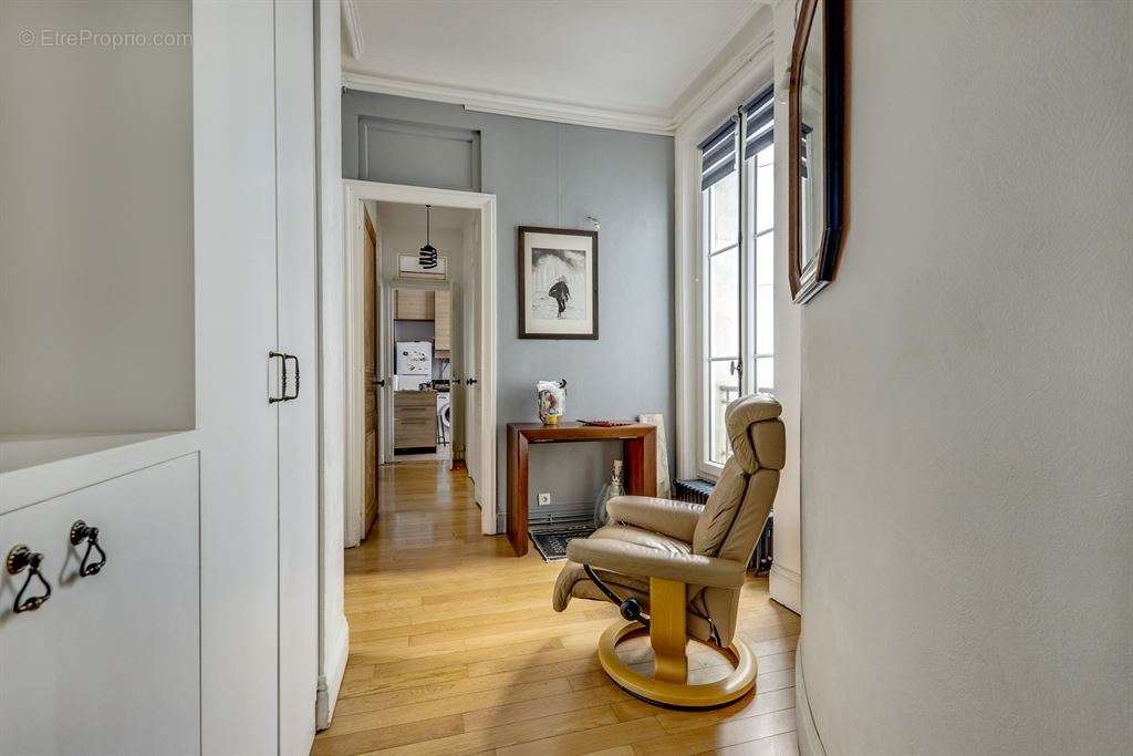 Appartement à PARIS-11E