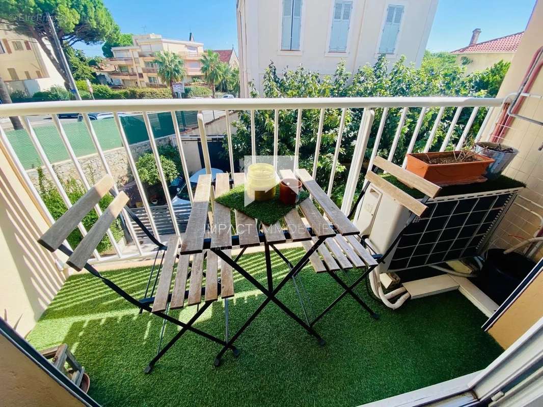 Appartement à HYERES